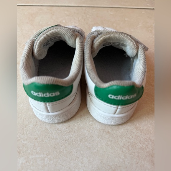 BIG BUNDLE OF BABY BOY CLOTHES & 3 SNEAKERS 9,12,18,24 MONTHS (28 total pieces) - Picture 12 of 16